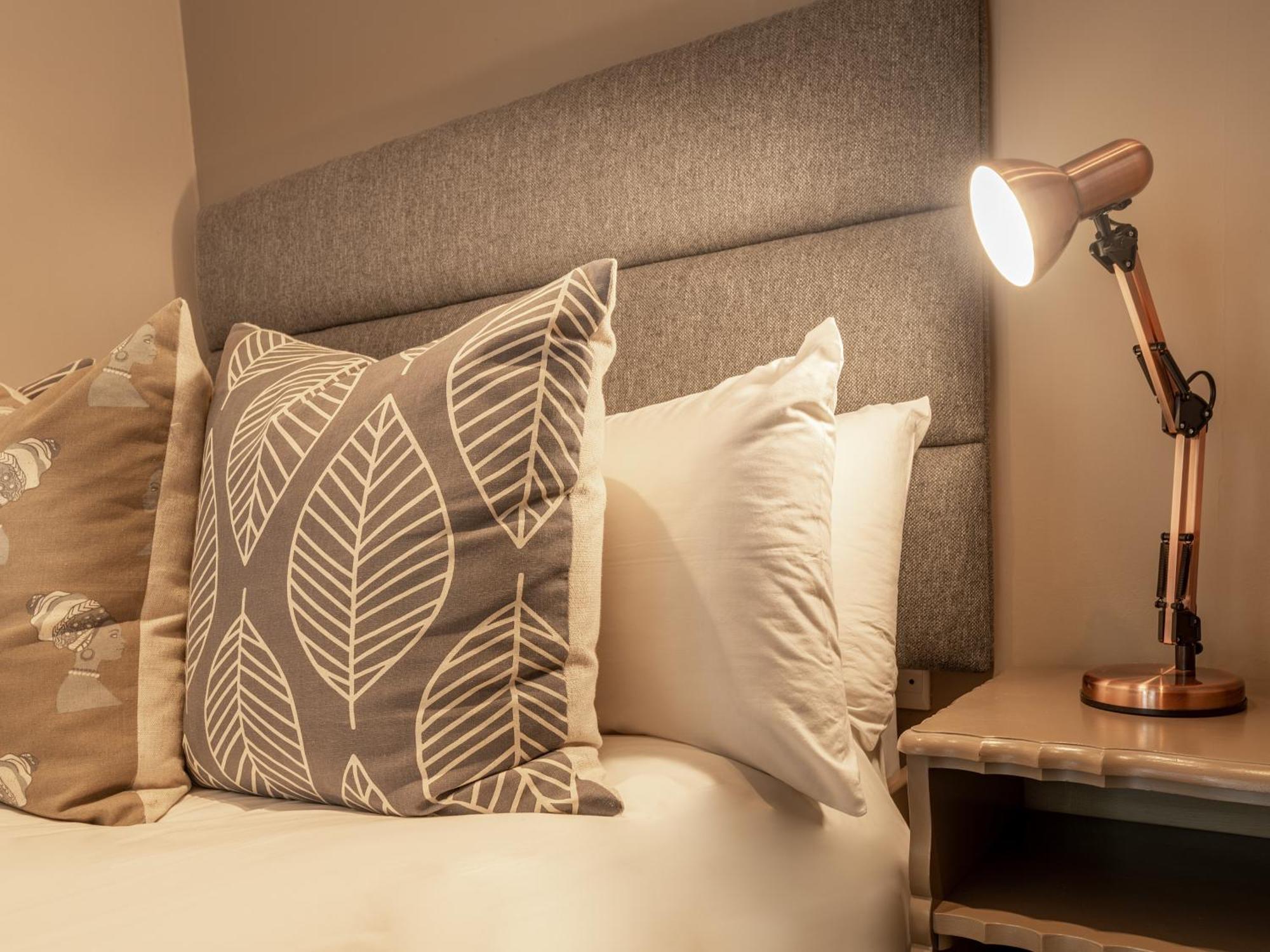 Antrim Boutique Retreat By Totalstay Кейптаун Екстериор снимка